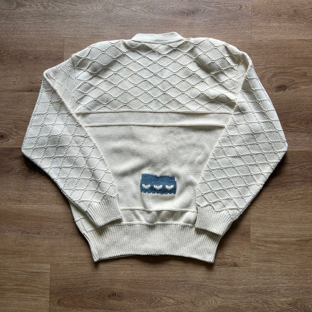 Vintage Keren Cream Ivory Cable Knit Cardigan Blue Heart Cottagecore Grandmacore